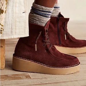 Free People Suede Lace Up Aiden Wedge Boot in Rust Size 7 Only Worn Once!!!